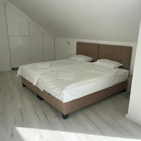 Daire Elisabeth White With Parking